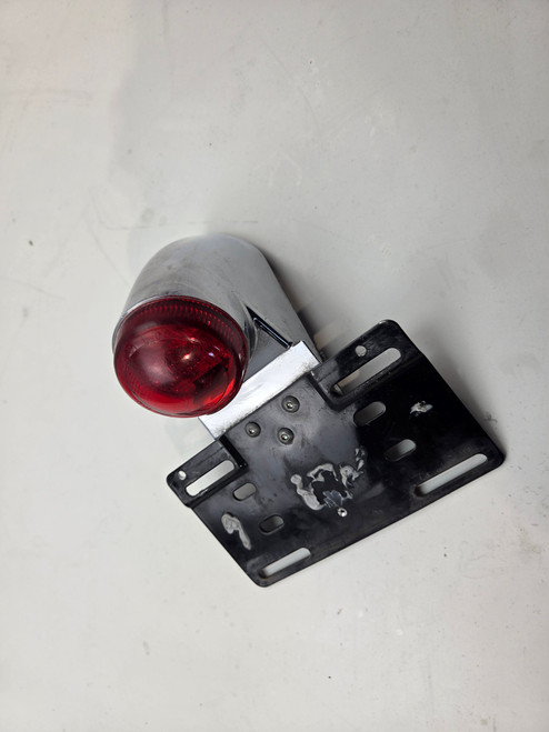 Tail light Harley Davidson Dyna Wide super glide street fat bob 09-17 69598-09A