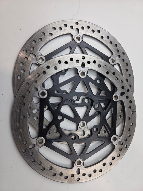 Front disc pair rotor Triumph Street Triple 765 R RS From BF1297 moto 2 Scrambler 1200 X  T2022443