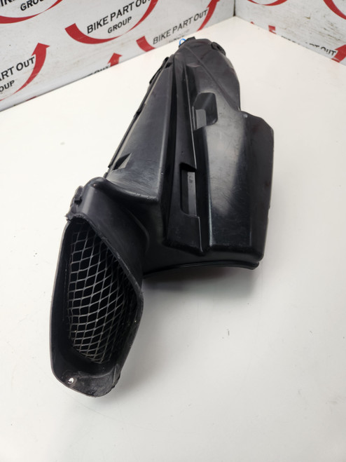 LH Air Intake Duct Suzuki GSXR600 GSXR750 06-07 94430-01H00