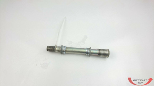 Front Axle Kawasaki Z1000 03 - 08 ZX6R 13 - 18 KLZ1000 15 - 18