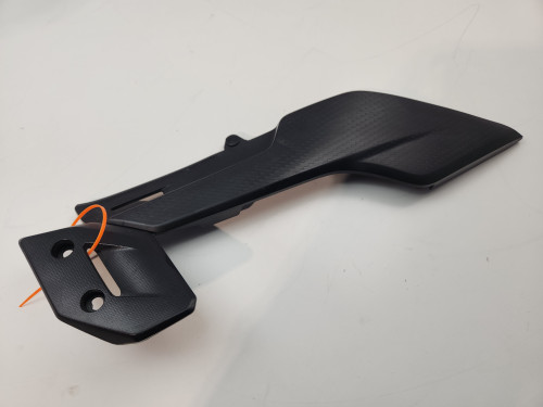 RH Side Cover Honda VFR800 VFR 800 14-17 64410-MJM-D00