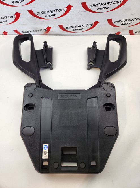OEM Rear Rack Luggage Carrier Honda VFR800 VFR 800 14-17 08L70-K04930