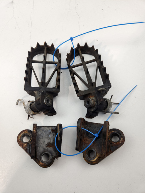 Footpegs And Mounts Lowered Suzuki DR650 DR650 SE 96-21 43560-03B00-019