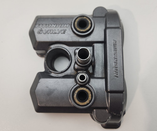 Cylinder Head Valve Cover Yamaha WR450F 03-04 5TA-11191-10