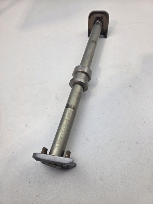 Rear Axle Triumph Tiger Sport 660 Daytona Trident T2015560