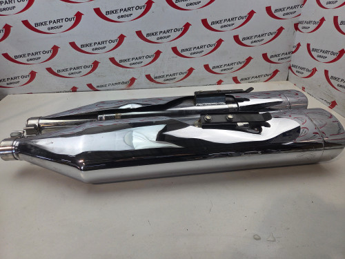 Exhaust Muffler Slip ons Vance & Hines Monster Oval Harley Davidson Tourer 96-16