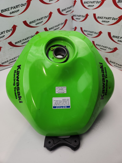 TAKANA様確認用 Fuel Tank Kawasaki Ninja ZX636 ZX6R 21-25 51092-5217-777 - Bike