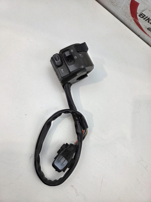 LH Switch Lights Horn Ducati Monster 1000 S4 S4R S2R 800 Supersport ST3 ST4  01-06 65140111A