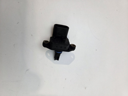 Air Pressure sensor Ducati Monster 1000 900 800 750 S4 SS 748 998 55240311A