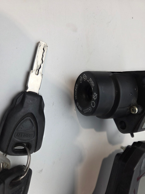 Coded CDI ECU Speedo lock key set Ducati Multistrada 950 17-18 40611263D  59821791C