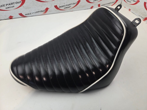 Seat Aftermarket Harley Davidson Softail 05-17 Deluxe Fatboy Rocker Lo Standard 52502-05C