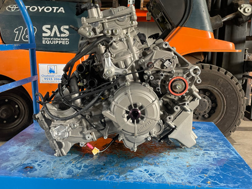 Motor engine 7962km Ducati Streetfighter V2 22-25