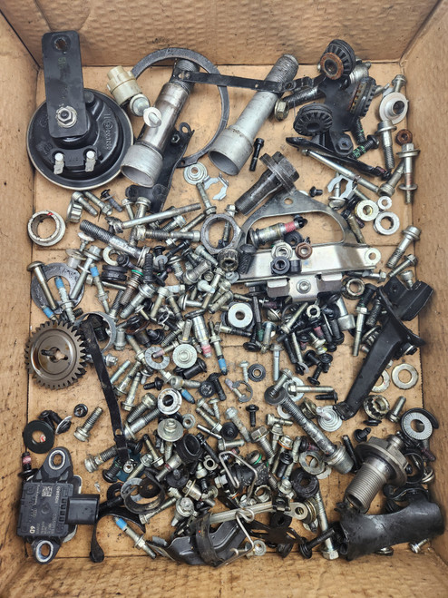 Copy of Chassis bolts and bits Ducati Streetfighter V2 2023