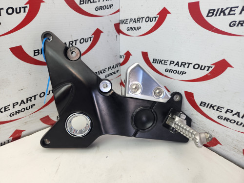 Foot rest plate peg LH OEM Moto Guzzi Griso 05-16 977053 GU06445901 884096
