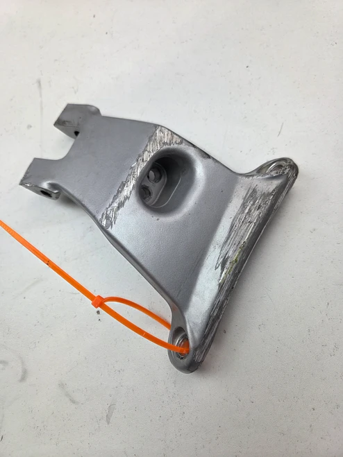 RH Floorboard Mount Victory Cruiser Vegas Hammer 5136081-463
