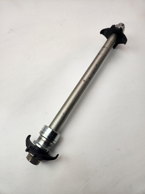 Rear Axle Kawasaki EX650 Ninja 650 17-25 Z650 17-25 41068-0617