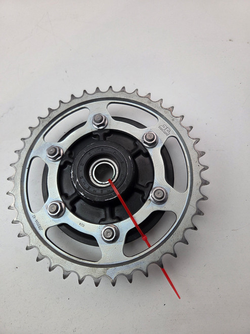 Rear Sprocket 42T Carrier Triumph Thruxton  1200 RS Bonneville Bobber T2010606