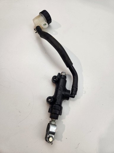 Rear Brake Master Cylinder Kawasaki Ninja ZX636 ZX6R 13-25 43015