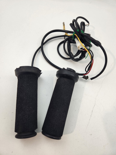 Heated Hand Grips Kit KTM 790 890 Adventure R 64112964044 - Bike