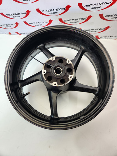 Rear wheel Yamaha FZ1-N 06-14 FZ1-S 06-14 YZF-R1 R1 04-09 5VY