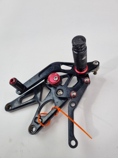 2005 R1 Rear Set Rear set Rear Sets Foot peg Yamaha YZF-R1 R1 04-06 - Bike Part Out