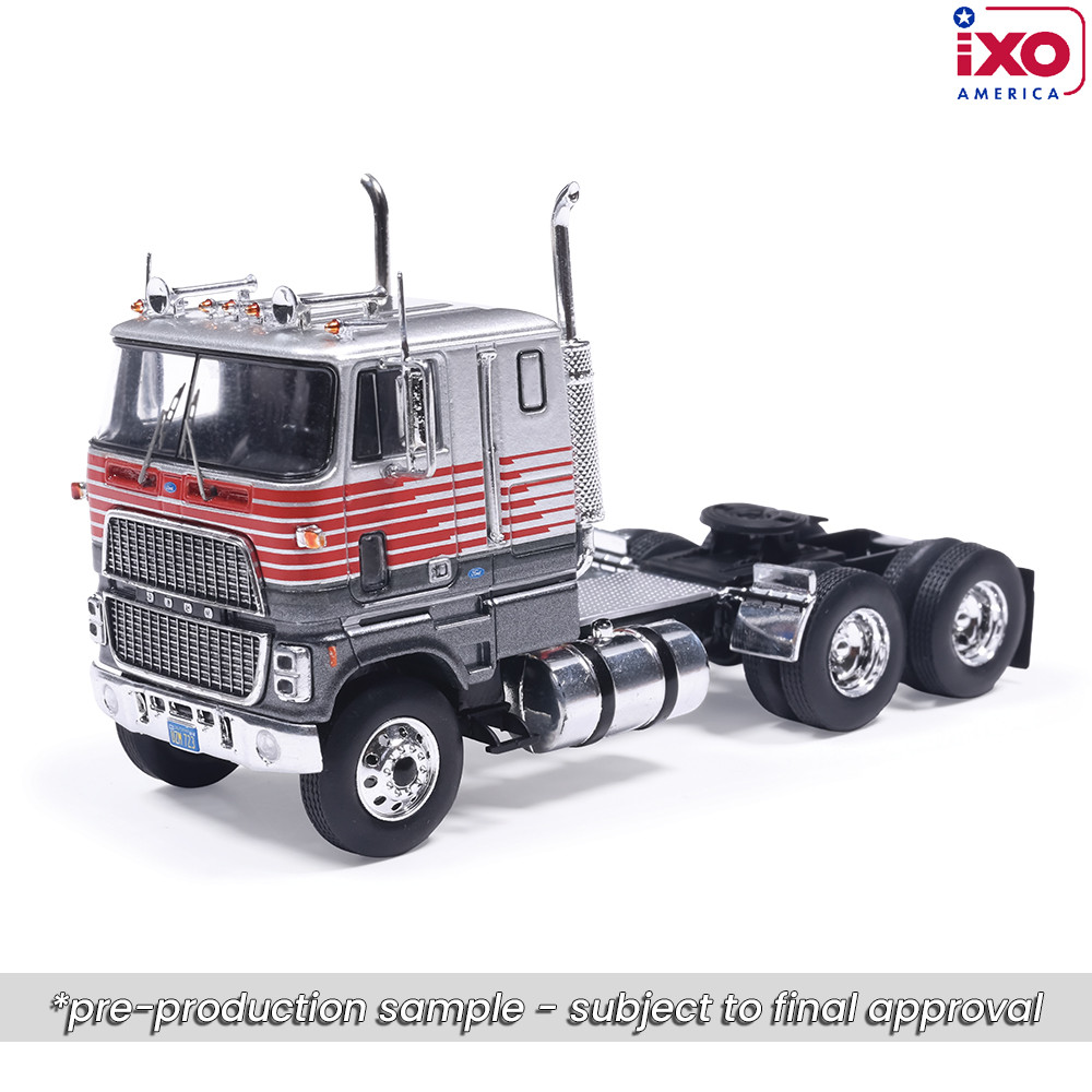1:64 1990 Ford COE 9000 - Silver and Red