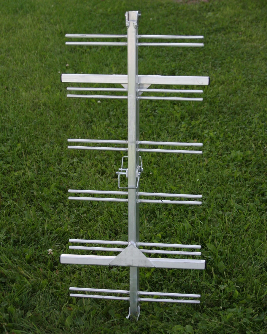 Portable folding duck rack for field training