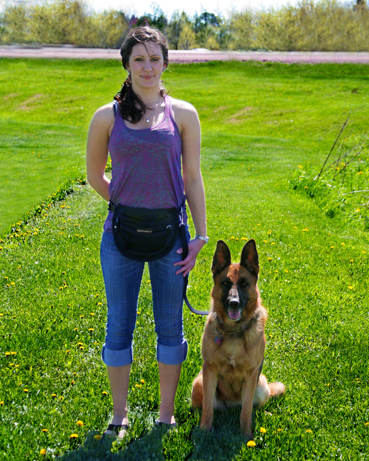 Hands Free Waist Dog Leash with Storage Bag | Bungee Dog Leash System