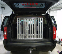 Heavy duty dog transport crate