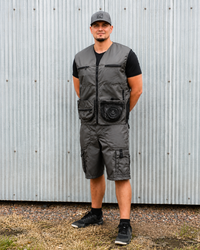 CaliberDog cargo shorts with 10 pockets
