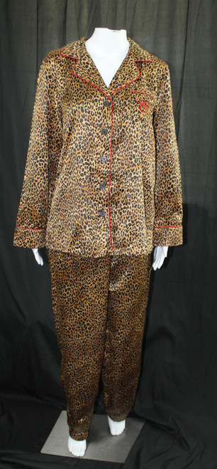 New With Tags Sleepwear Set by Chaps size M/L