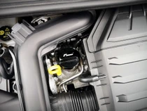 Racingline billet oil cap fitted to an EA211 engine