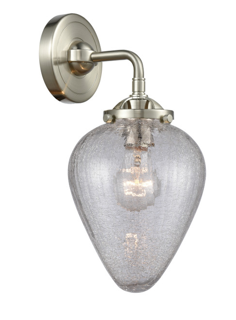 manufacturer_finish:Brushed Satin Nickel|manufacturer_glass:Clear Crackle Geneseo|light_output:220.00lm|color_temperature:2200K|cri:99