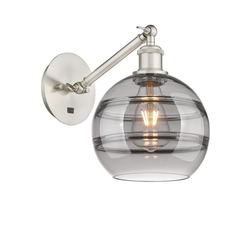 manufacturer_finish:Brushed Satin Nickel|manufacturer_glass:Light Smoke Rochester