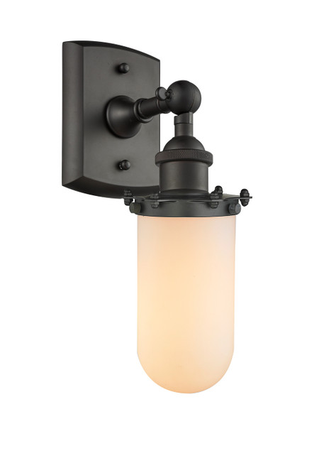manufacturer_finish:Oil Rubbed Bronze|manufacturer_glass:Matte White|light_source:Incandescent|light_output:296.00lm|color_temperature:2300K|cri:Unspecified