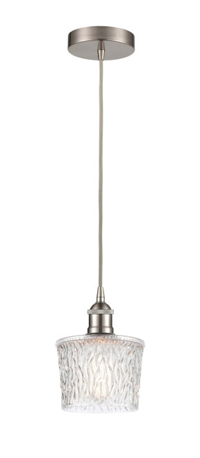 manufacturer_finish:Brushed Satin Nickel|light_output:220.00lm|color_temperature:2200K|cri:99