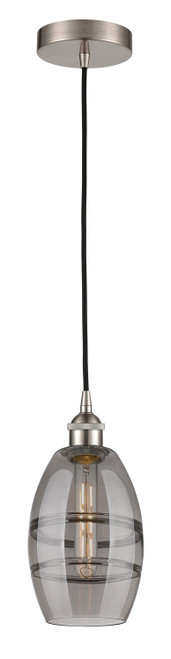 manufacturer_finish:Brushed Satin Nickel|manufacturer_glass:Light Smoke Vaz