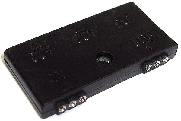 Cal Lighting - LTLS-1X4 - Splitter - Ltls Series Accessories - Black