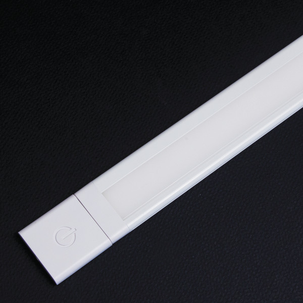 manufacturer_finish:White