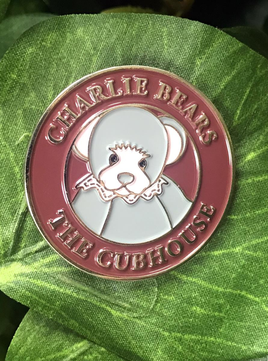 チャーリーベアーズ　テディベア　boynton Pin Badge Boynton