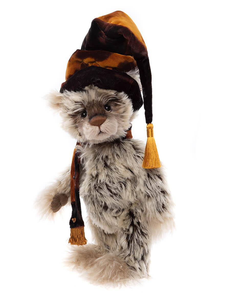 Stunning Collection of Unique Bears Online | Charlie Bears