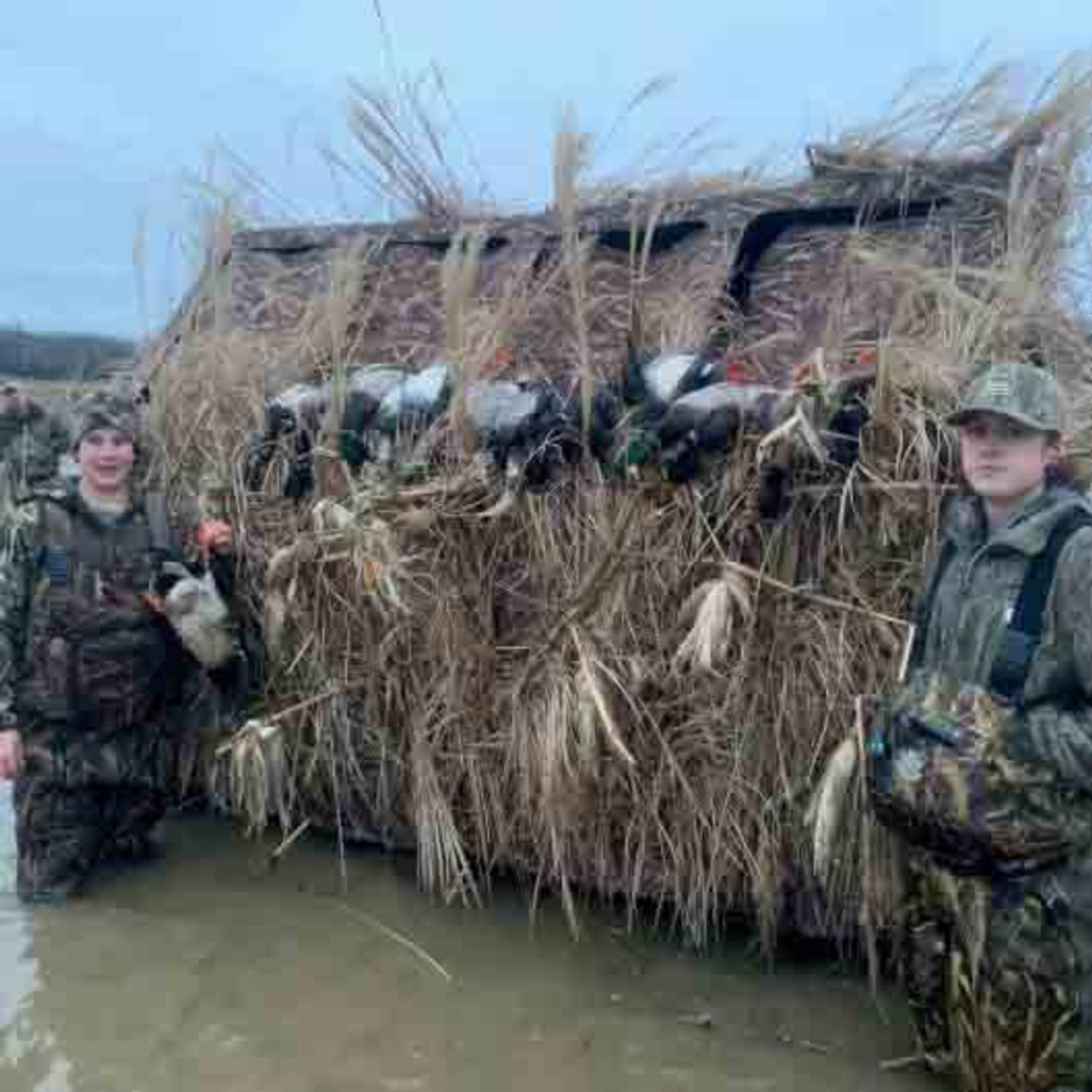 Fully Adjustable Grass Boat Blind - Wildfowl