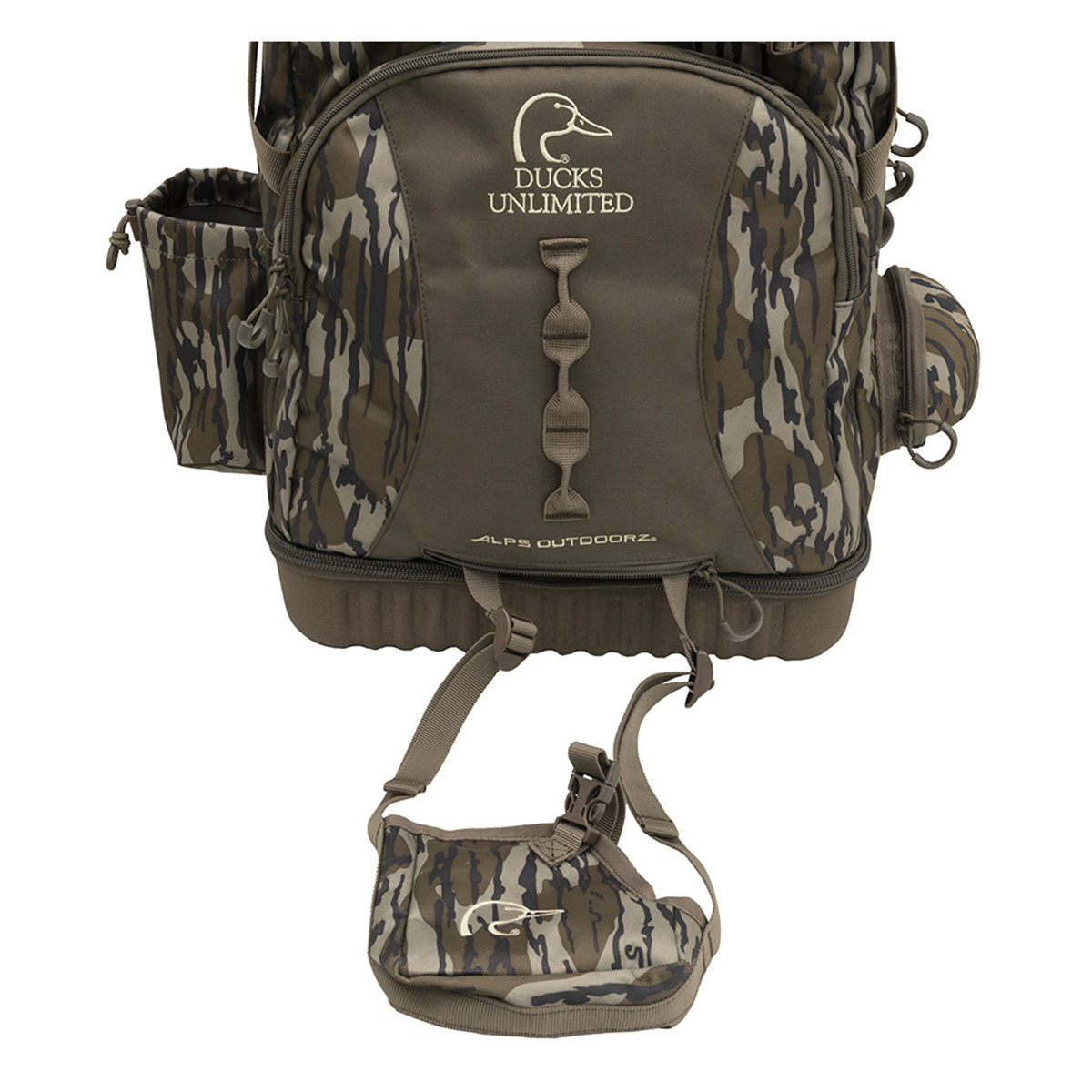 ALPS OutdoorZ Ducks Unlimited Backpack Blind Bag | Rogers Sporting
