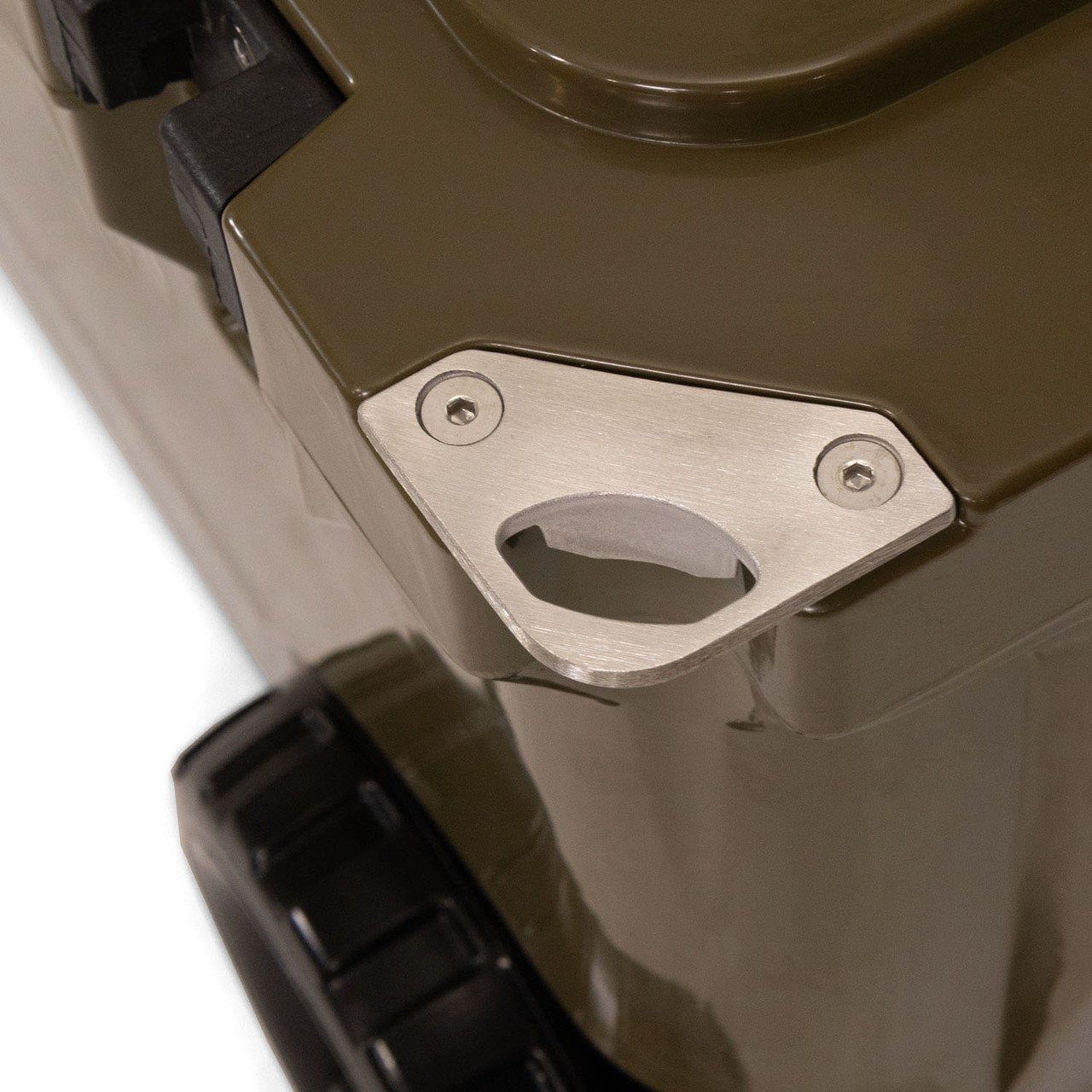 Rogers 70 Quart Bottomland Wheeled Cooler | Rogers Sporting Goods