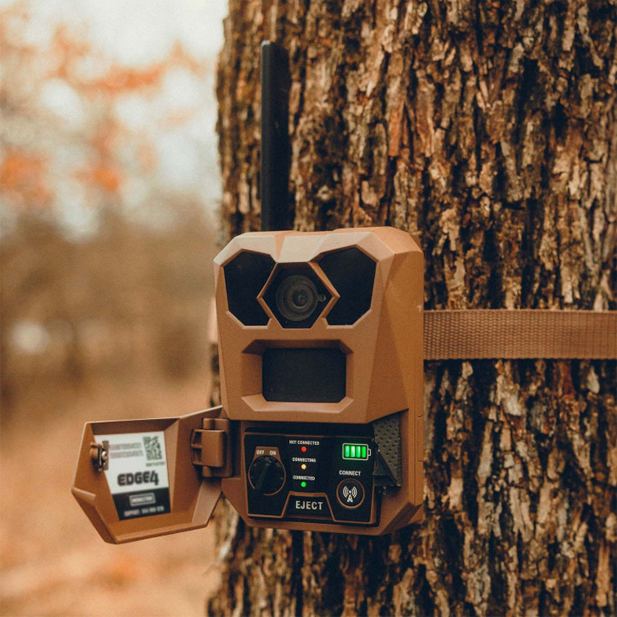 Moultrie Mobile Edge 4 IR Cellular Trail Camera | Rogers Sporting