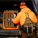 Lucky Duck Lucky Kennel, Intermediate/Upland Orange Lifestyle Image