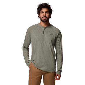 Columbia Thistletown Hills Raglan Henley image in Stone Green Heather