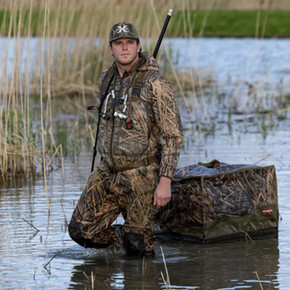 Avian-X Floating Slotted Decoy Bag - Mossy Oak Shadow Grass Lifestyle Image