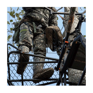 The Outfitter Fixed Position Hang On Treestand