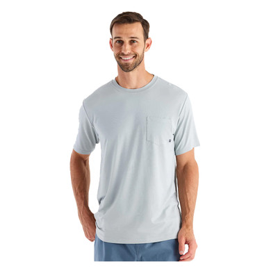 Free Fly Bamboo Flex Pocket Tee Front Image in Heather Aspen Grey